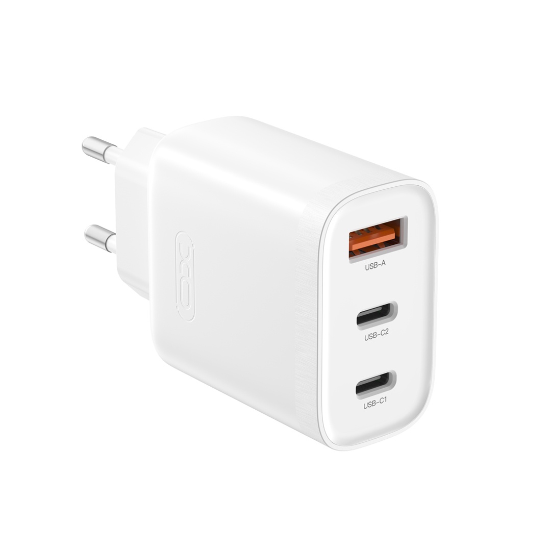 Зарядное устройство Lightning L117 PD45W/QC18W (2USB-C+1USB-A)